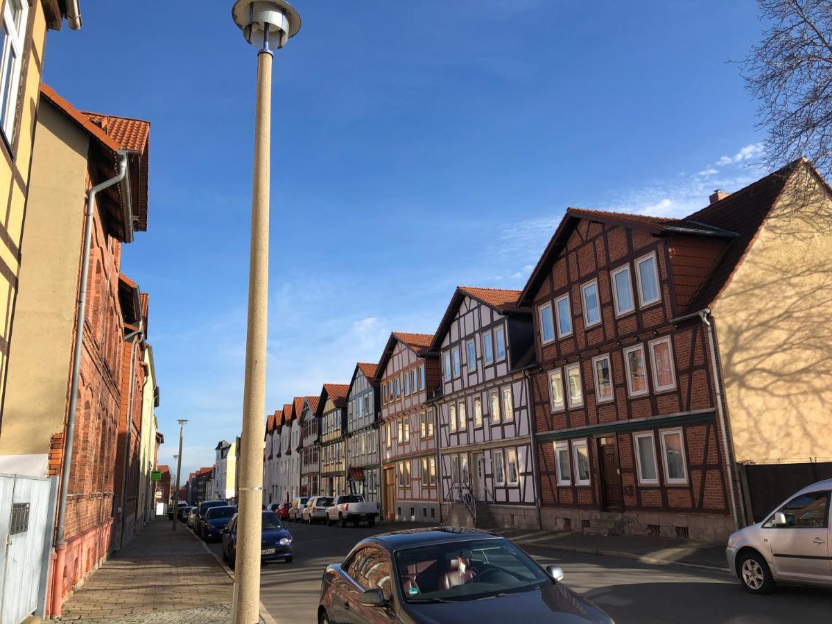 100Qm Ferienwohnung In Halberstadt, Dem Tor Zum Harz Eksteriør billede